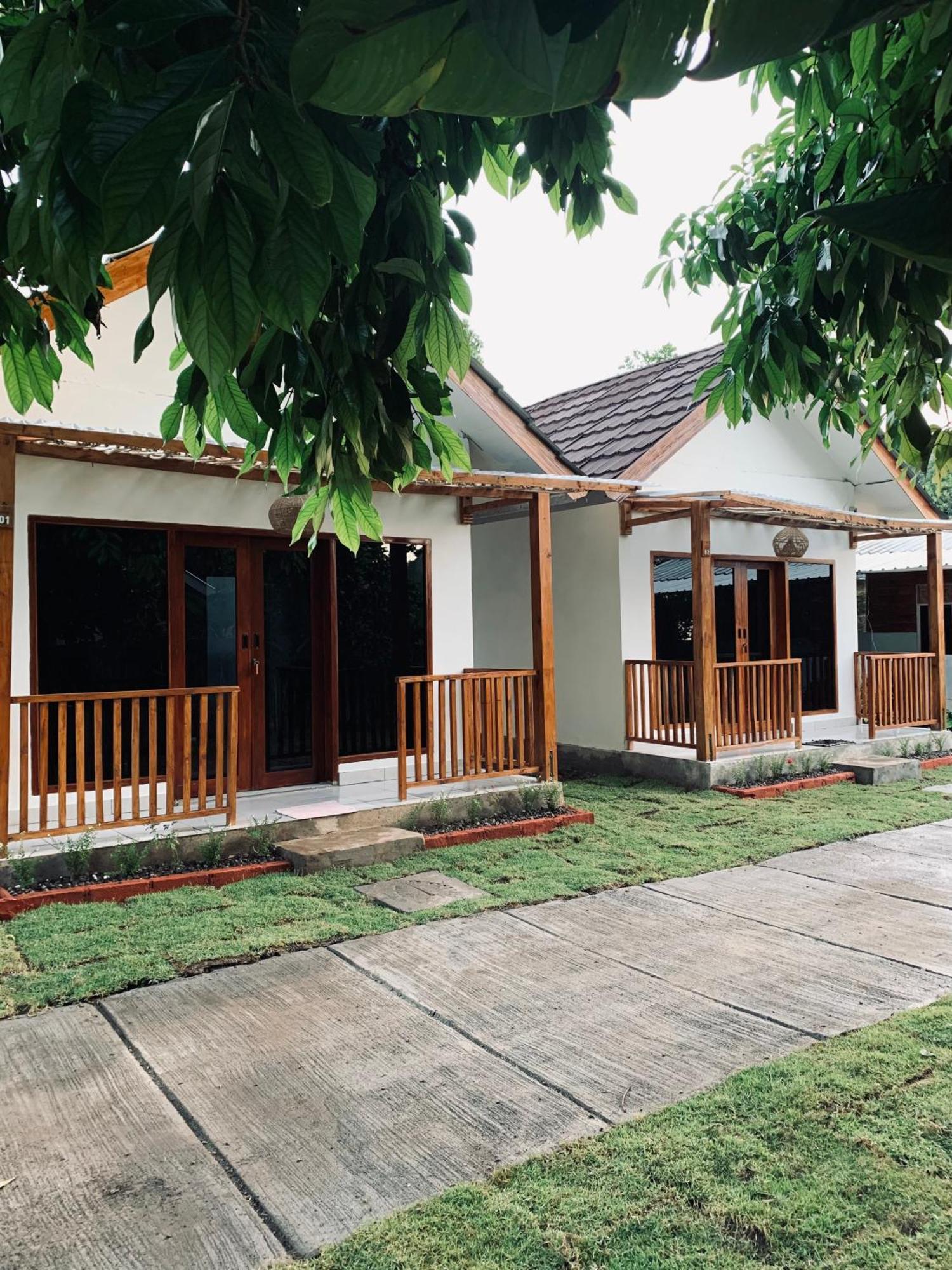 Anjani Larva Cottage - Homestay And Eatery セナル エクステリア 写真