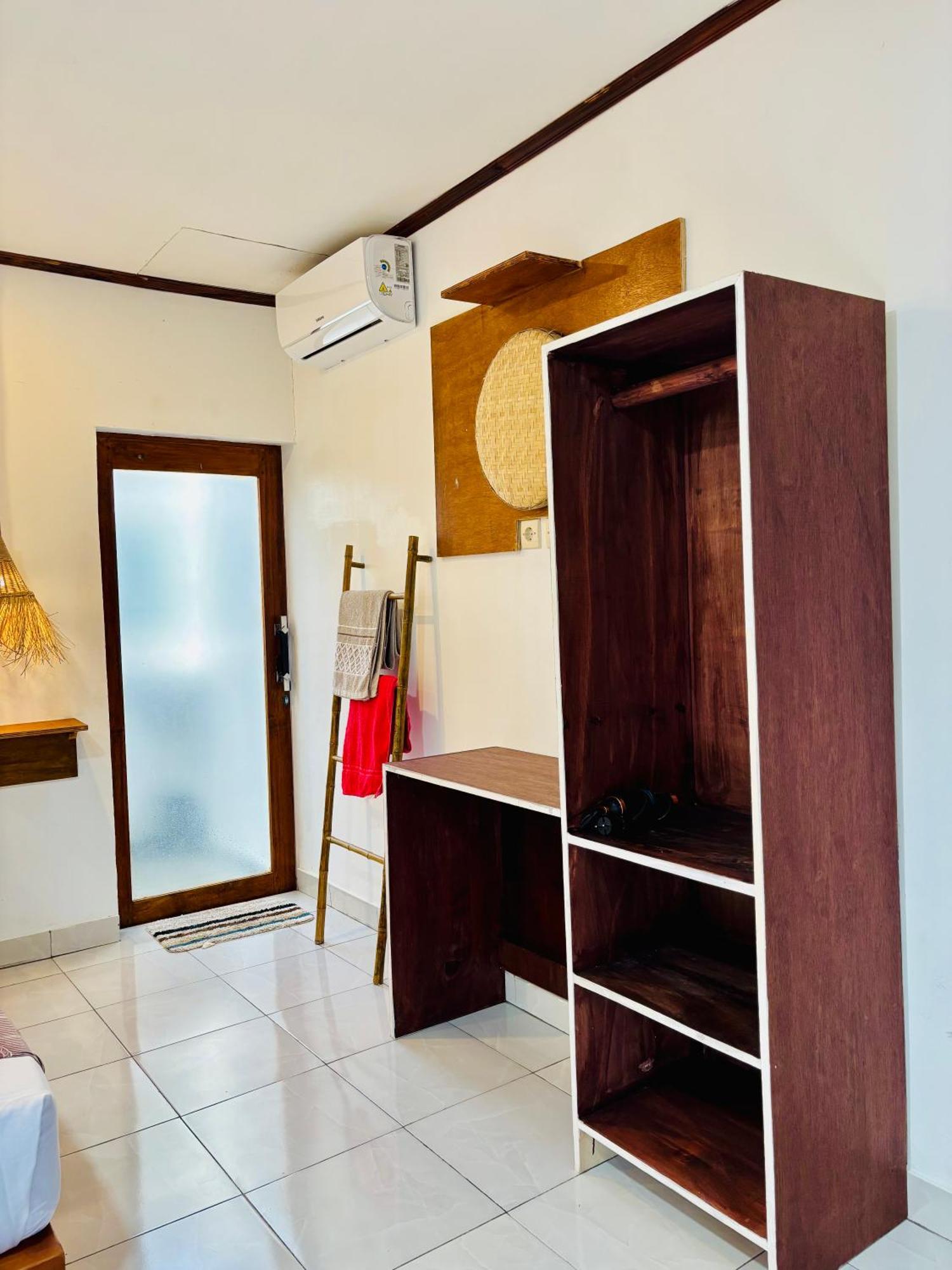 Anjani Larva Cottage - Homestay And Eatery セナル エクステリア 写真